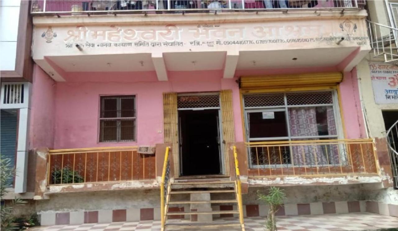 Maheshwari Bhavan By Wb Inn Sitapur Muafi Extérieur photo